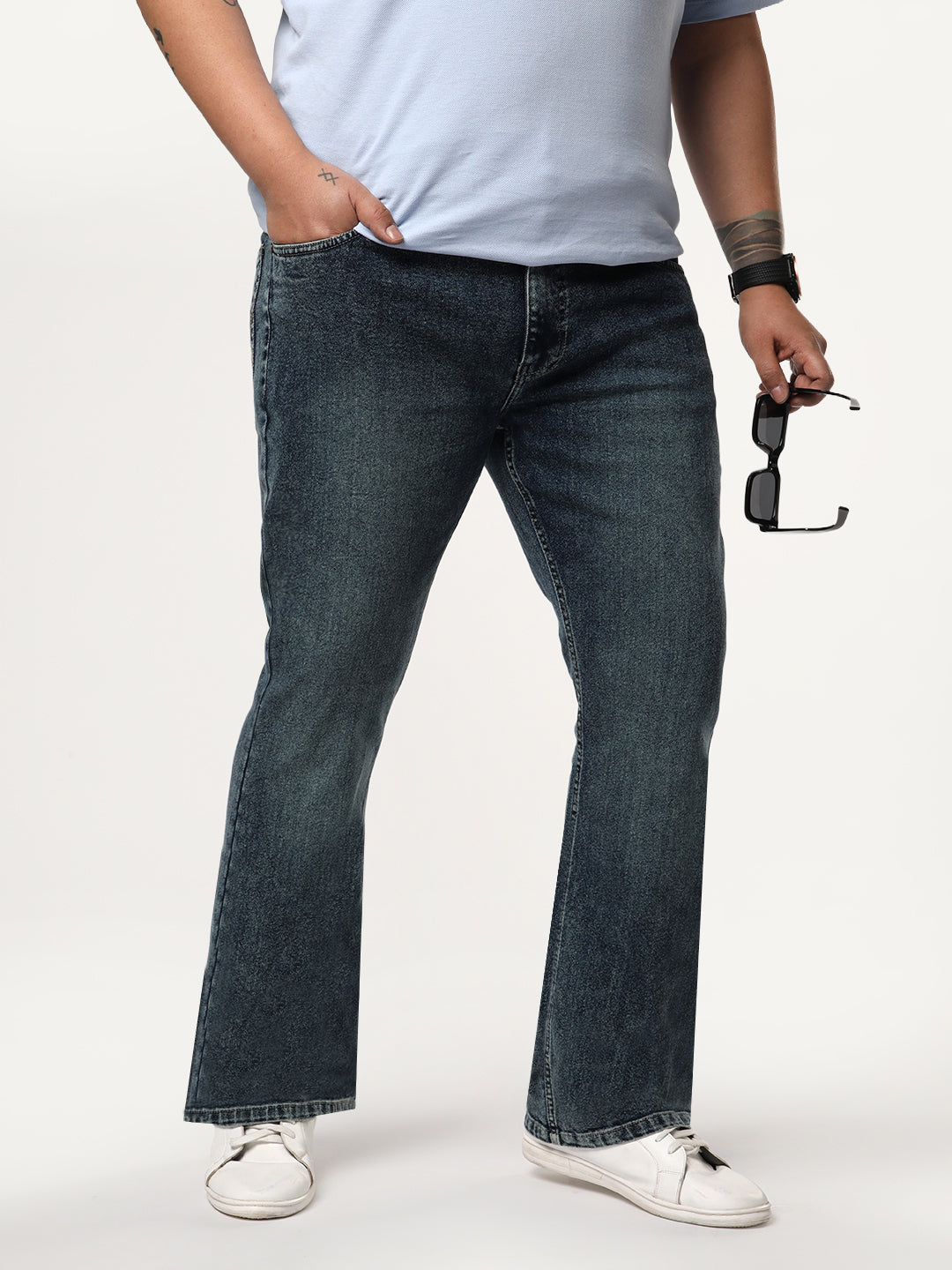 Plus Men's Blue Bootcut Fit Mid Rise Tinted Heavy Washed Jeans Stretchable