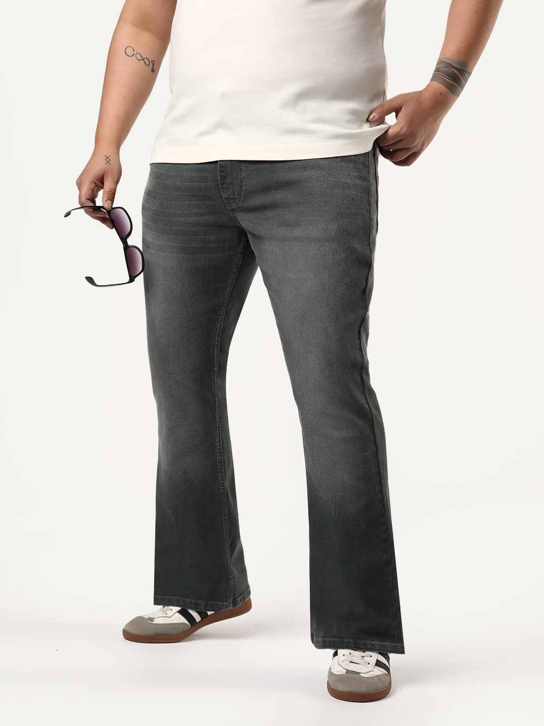 Plus Men's Grey Bootcut Fit Mid Rise Heavy Washed Jeans Stretchable